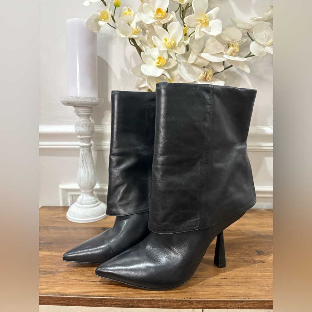 Elegant Black Leather Women's Boots by Black Suede studio